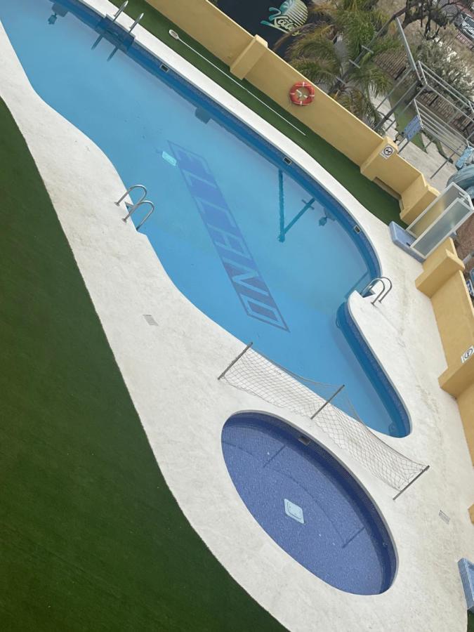 Marinador Josmar Oropesa del Mar Exterior foto